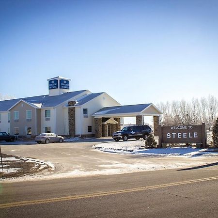 Cobblestone Inn & Suites Steele Exterior foto